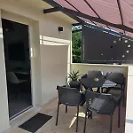 Urban Apartman *