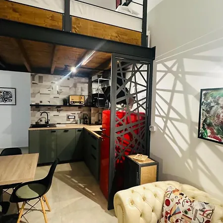 Urban Apartamento *